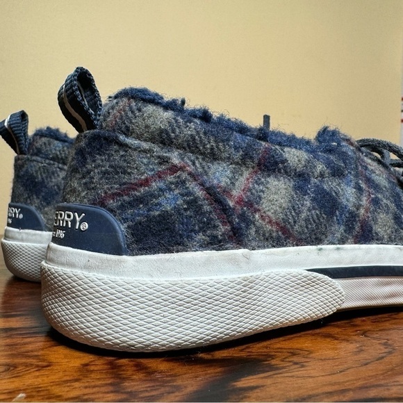 Sperry Pier Wave LTT Teddy Wool Boat Shoes in navy multi size 7 - Picture 9 of 15